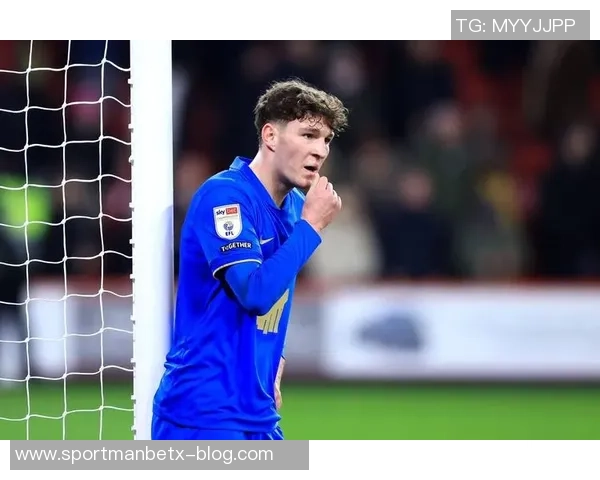 埃利奥特连续缺阵四场再踢五场需强制买断3500万镑 埃利奥特连续缺阵四场再踢五场需强制买断3500万镑